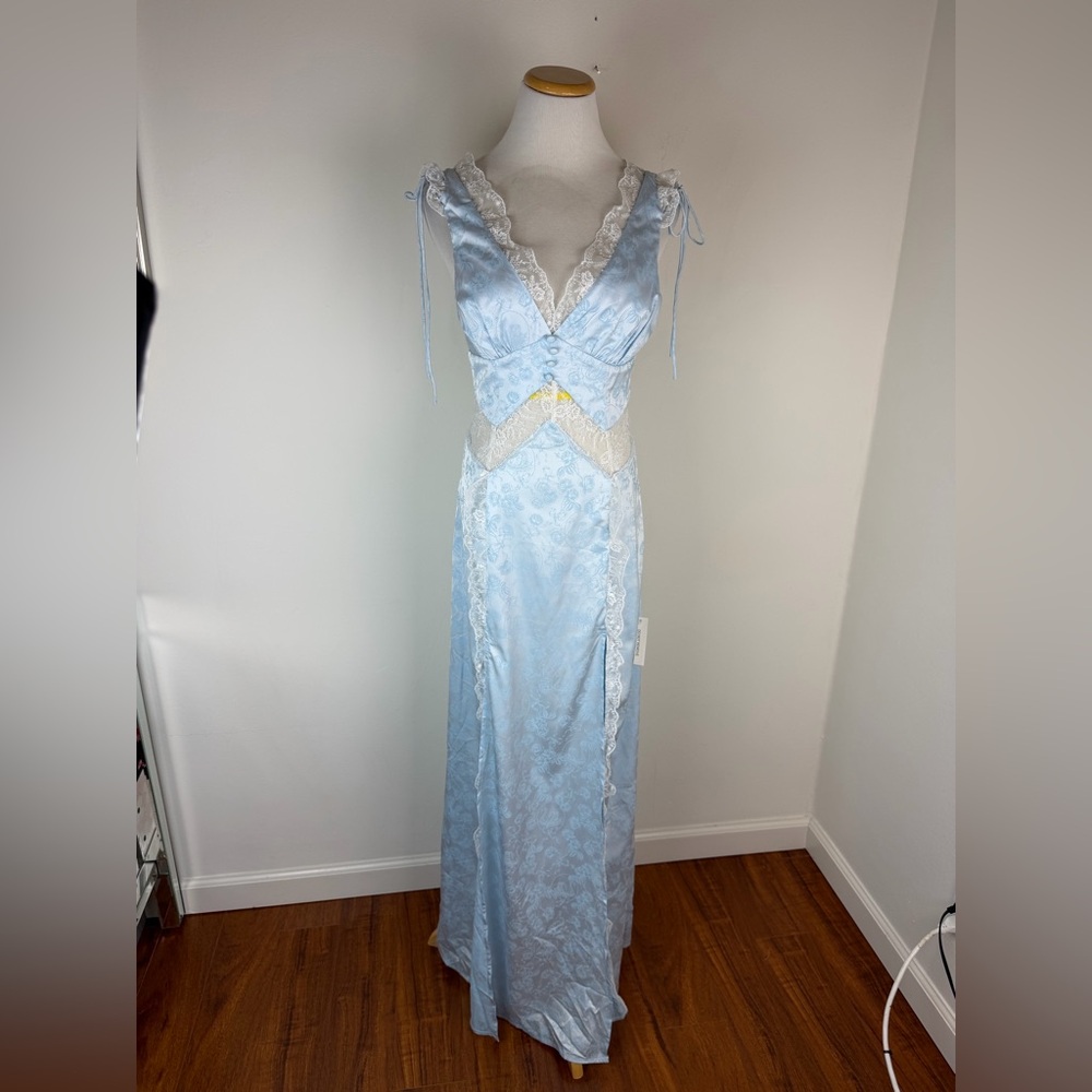NWT For Love & Lemons Hattie Satin Slip Maxi Dress Blue Floral Lace Size XS - Picture 5 of 11